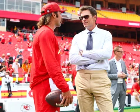 The NFL legend draws social media outrage as showing up in Raiders coaching booth